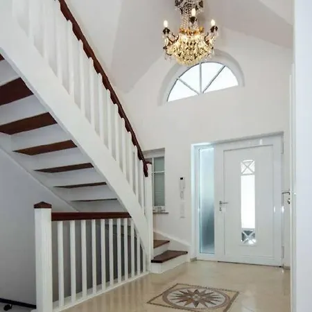 Phantastisches Haus Mit Pool Direkt In 빌라 뮌헨