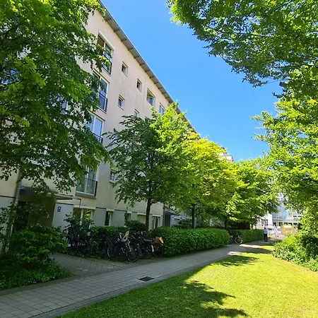 Ridler Theresienwiese, Parking & Rooftop Terraces 2 Appartamento *
