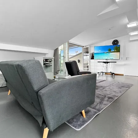 6 Maisonette-penthouse Pool Dachterrasse Luxus Apartment Munich