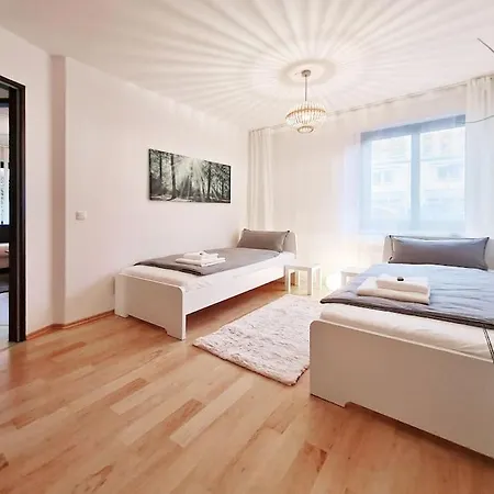 Sweet Home, & Quiet Apartament