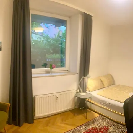 Ubytování v soukromí In Der Maxvorstadt Mit Gemeinschaftsbad
