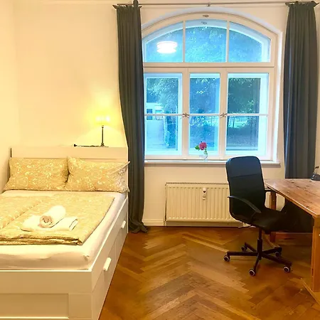 In Der Maxvorstadt Mit Gemeinschaftsbad Ubytování v soukromí Mnichov