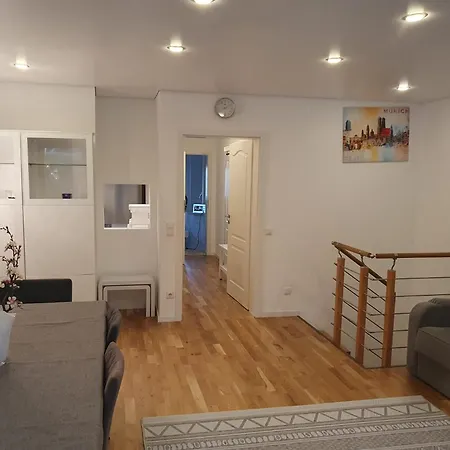 Apartamento 80m2 Garten-duplexwohnung In Altperlach