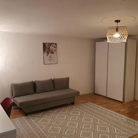 Apartamento 80m2 Garten-duplexwohnung In Altperlach Múnich