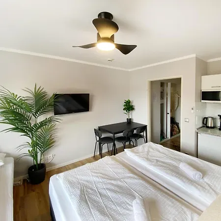 Apartment Cozy In Center München