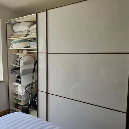 Bright, Comfy Flat, Location Münih