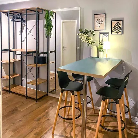 Apartment Cozy In Center