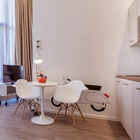 Brera Serviced West Apart-hotel