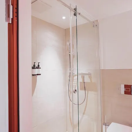 Hotel H'otello B'01