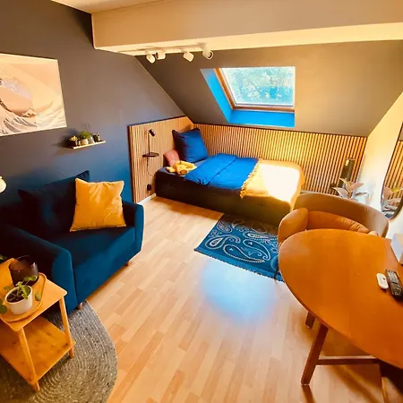Modernes Ruhiges Mit Ausblick Ins Gruene Ubytování v soukromí *
