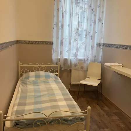 Pension&hostel Anna - Monteurzimmer * מינכן