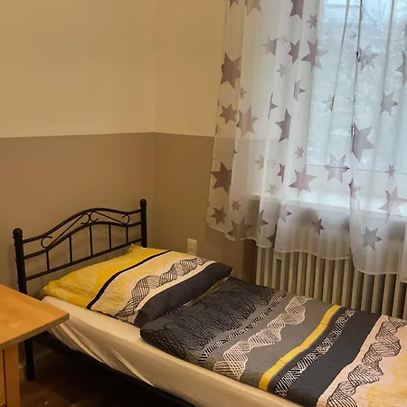 Pension&hostel Anna - Monteurzimmer * מינכן