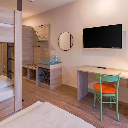Hotel Ramada Encore By Wyndham Messe Múnich