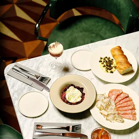 Hotel Schwan Locke 4*