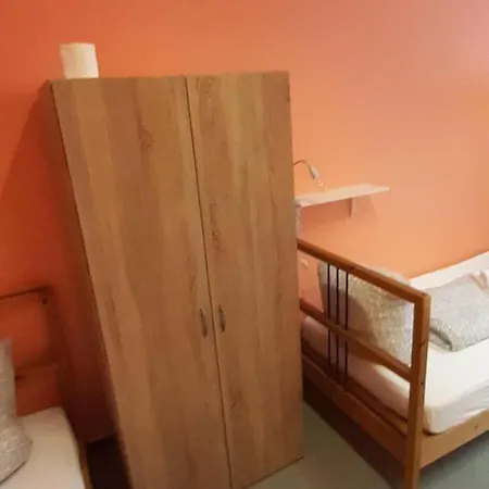 Budget Downtown & Gkp 2 Hotel