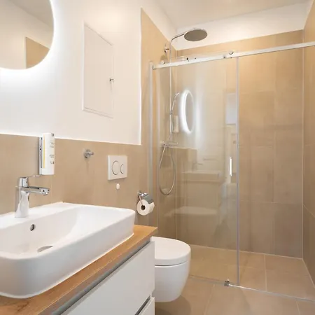 Homaris Isartor Hotel apartamentowy *