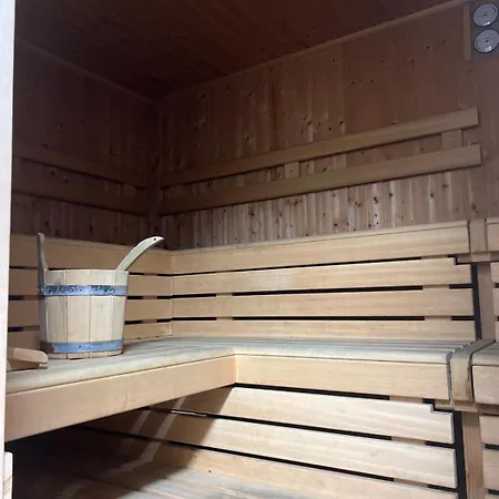 Apartment Wonderful With Sauna Munich