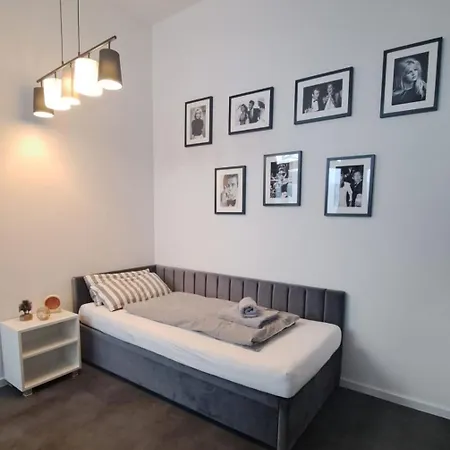 Jezza Apartman *