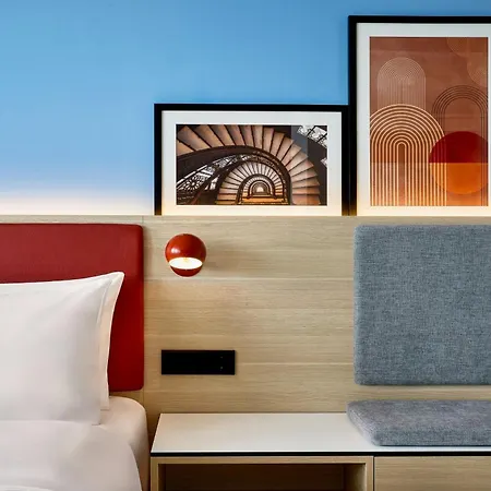 By Marriott Szálloda München