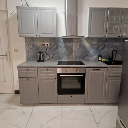 Apartamento Hanin 11 *