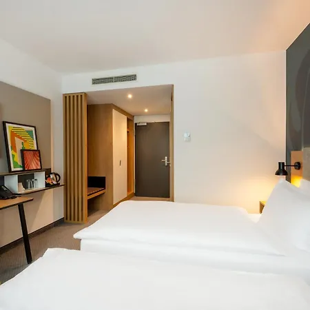 - Westpark By Ihg Hotel München