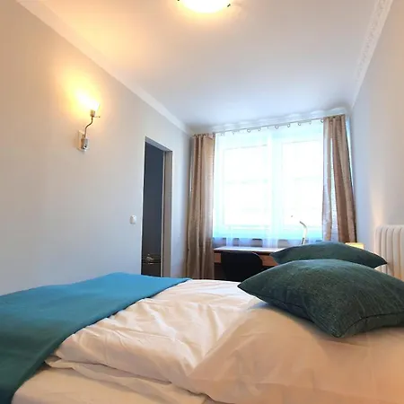 Stylish 5 Min From Station Apartment *
