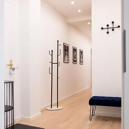 Eleganz Im Herzen Von Schwabing * Munique