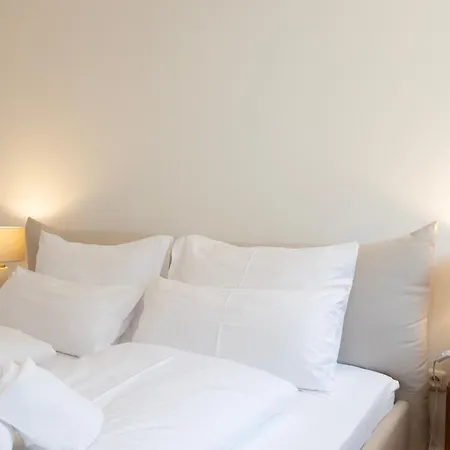 Apartamento Eleganz Im Herzen Von Schwabing *