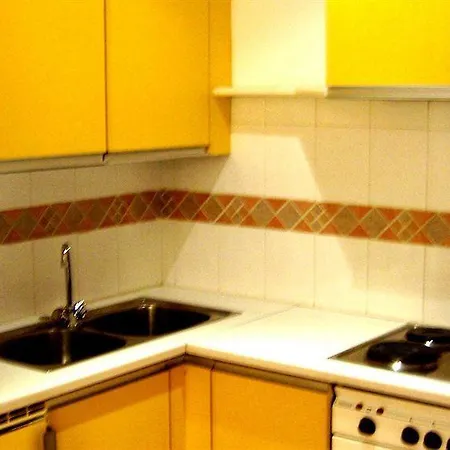 Garden House & East Park-apartments Guest house