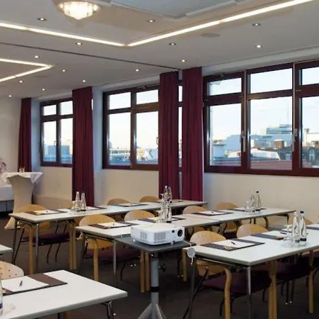 Hotell Cristal 4*