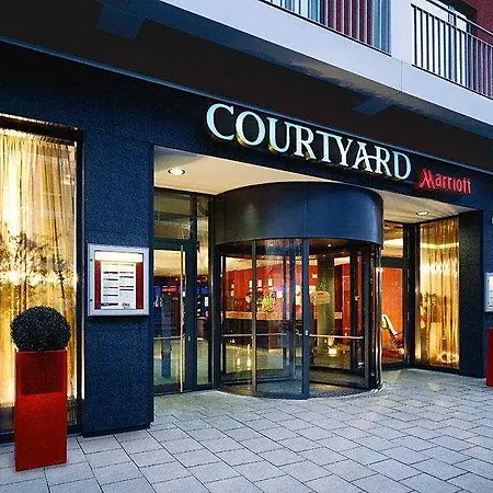 Courtyard By Marriott Center Monaco di Baviera