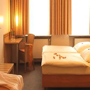 Amba 3* Μόναχο