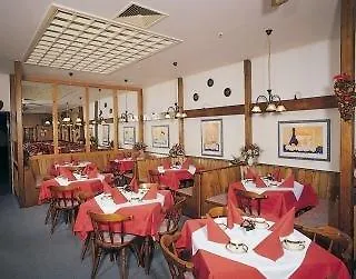 Wallis Monaco di Baviera