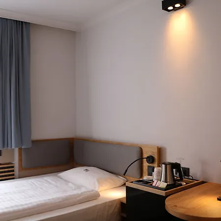 Hotel Intercityhotel Monaco di Baviera