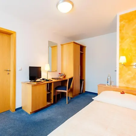 Graf Lehndorff Zur Messe Hotel