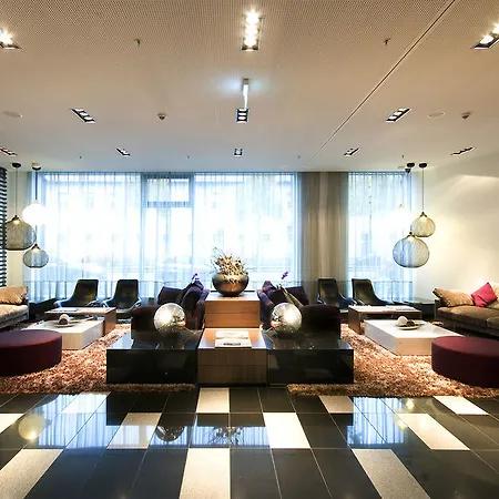 Hotel Eurostars Grand 4*