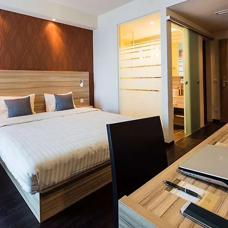 Star G Premium Domagkstrasse Мюнхен