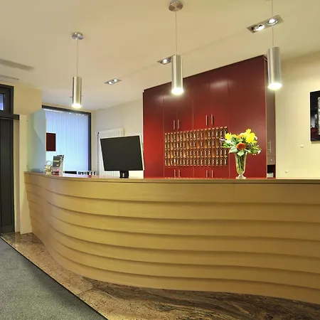 Concorde Hotel 4*