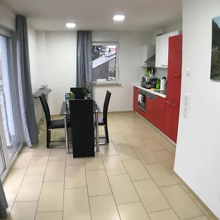 Sahara Falcon 3*