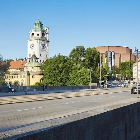 Living Am Deutschen Museum 3* Munich