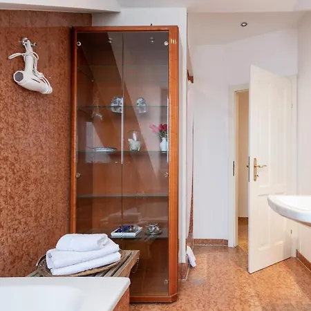 Garden House & East Park-apartments 2* Grossdorf (Tyrol)
