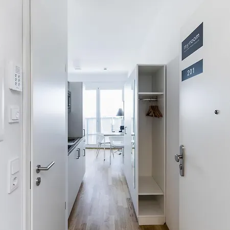 Myroom - Serviced Aparthotel 2*