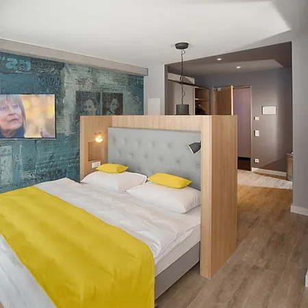 Mloft 4*