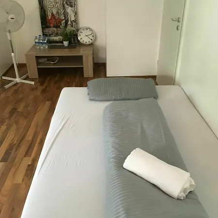 公寓 Kn Kahtan Boarding House *
