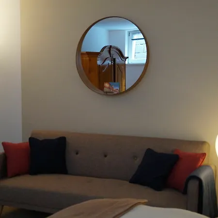 Apartment Home Suite Home Apartment