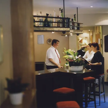 Jedermann Hotel 3*