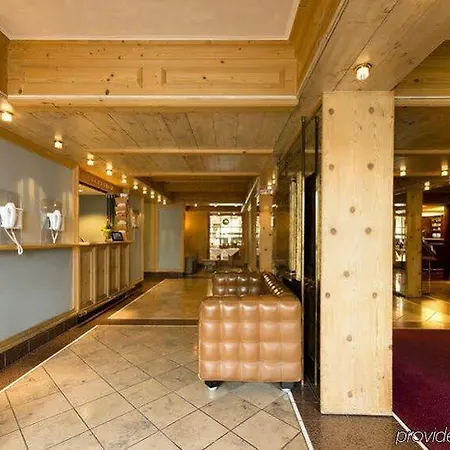 Living Am Deutschen Museum Apartmanhotel 3*
