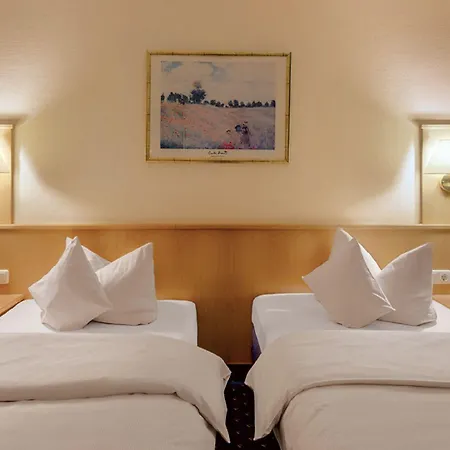 Hotel City 3*